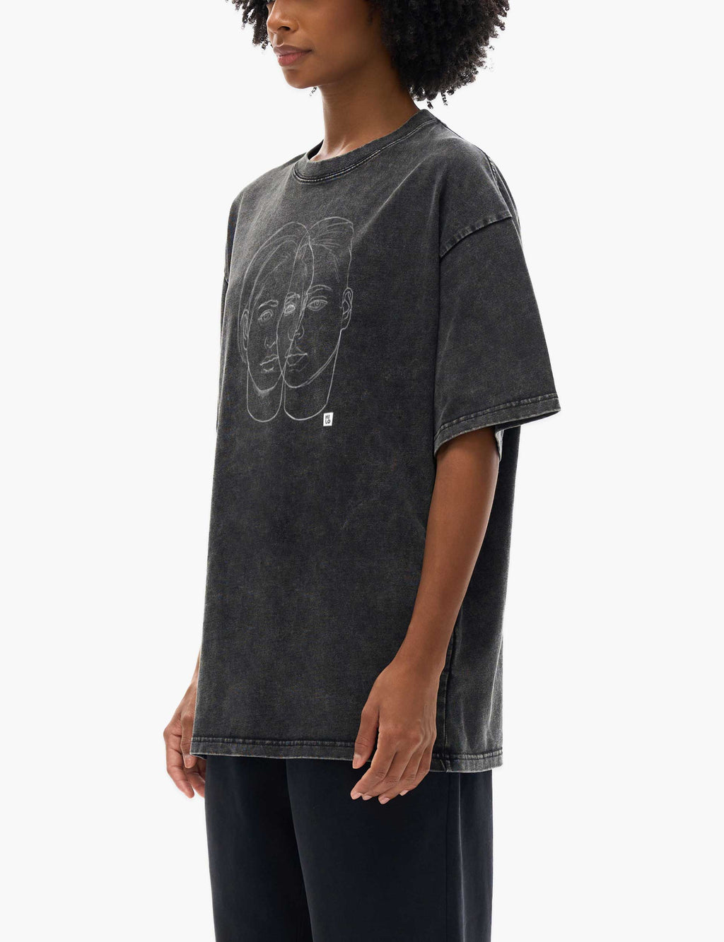 HILO Two Heads Snow Washed Oversized Cotton T-Shirt